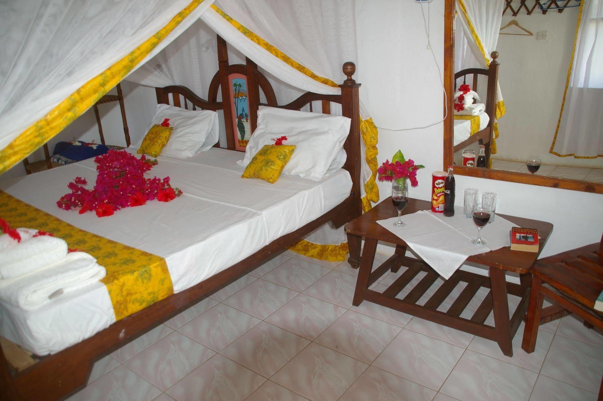 Ndame Beach Lodge Paje Luaran gambar